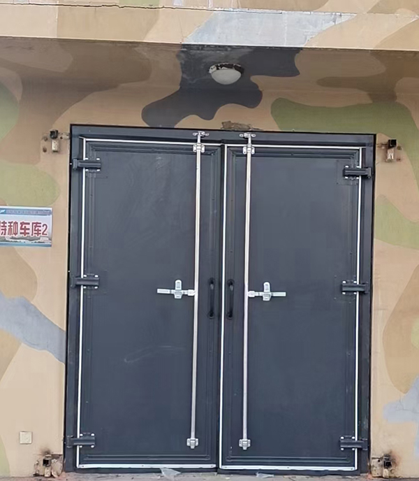 镇原工业平开门