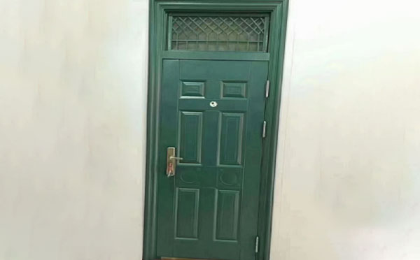 镇原学校教室门 镇原学校教室门